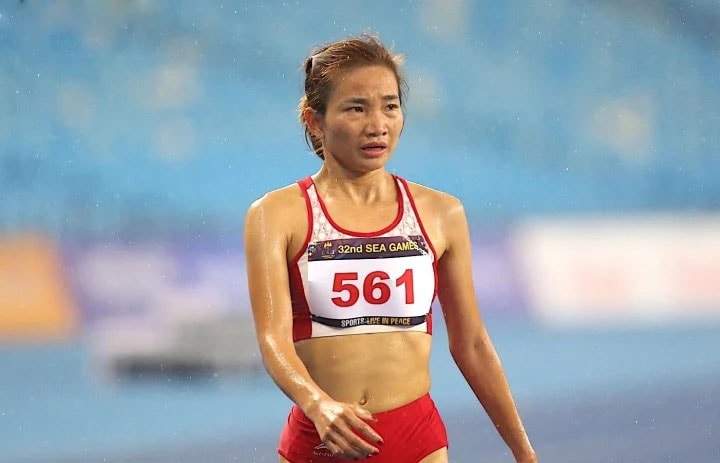 gianh 4 huy chuong vang tai sea games 32 nguyen thi oanh nhan duoc bao tien thuong hinh 3