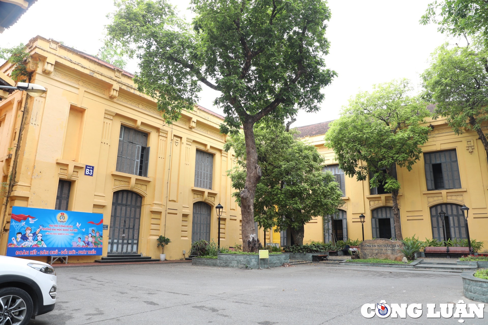 kham pha net kien truc co xua cua truong dai hoc duoc ha noi hinh 15
