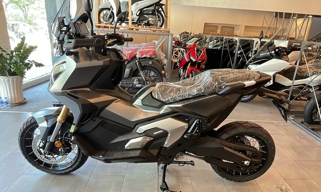 xe tay ga dia hinh  honda x adv 750 2023 gia nhap thi truong viet nam hinh 1