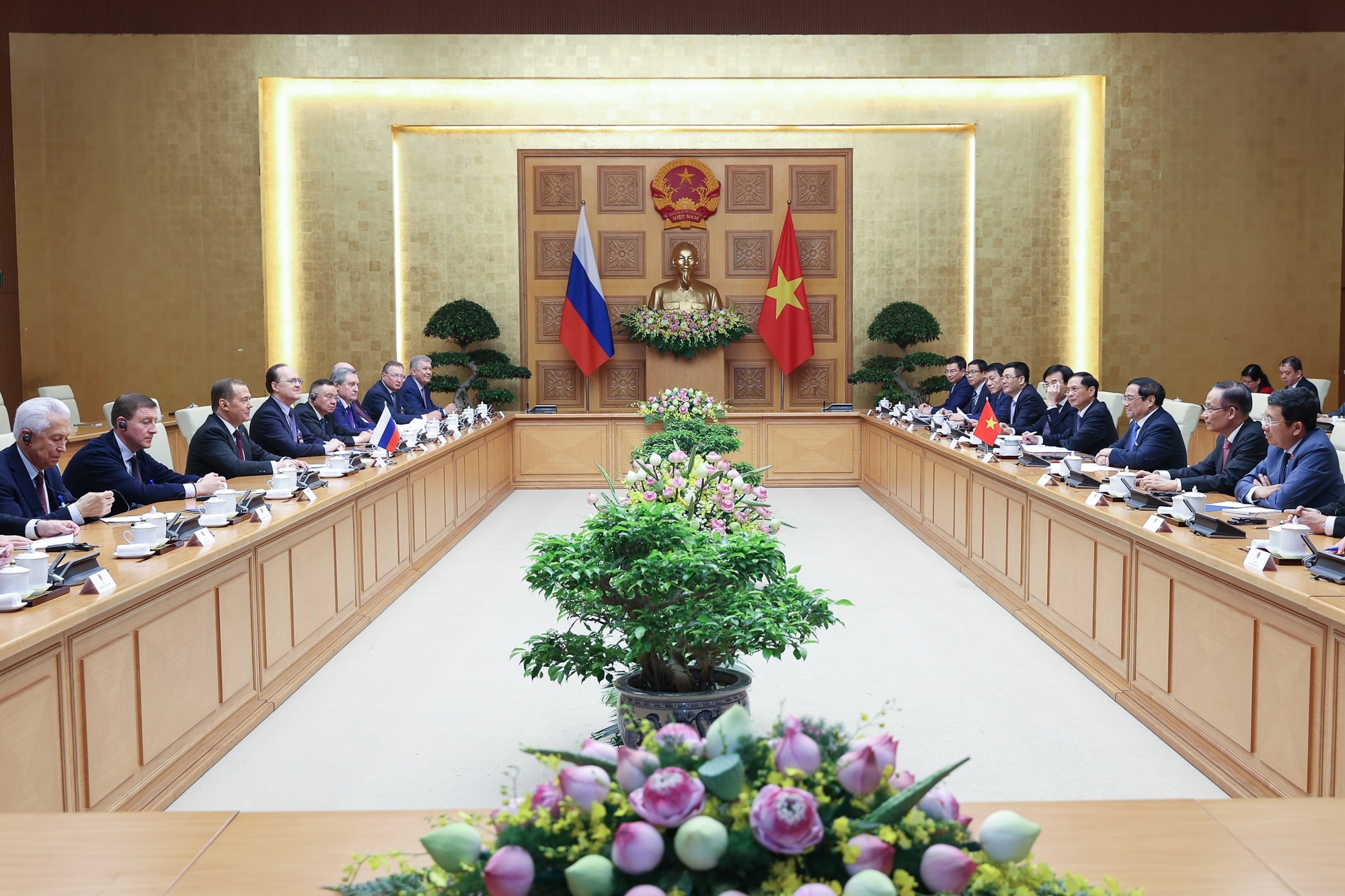 viet nam lien bang nga day manh va lam sau sac hop tac song phuong trong nhieu linh vuc hinh 2