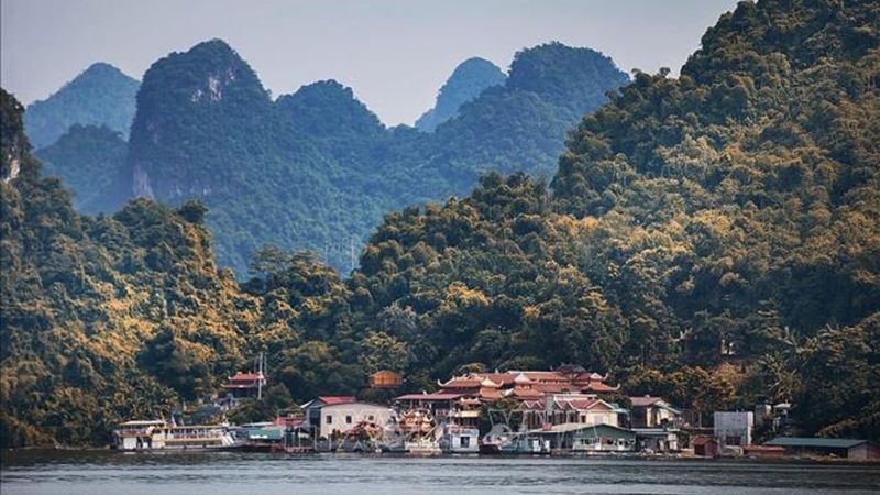 da bac hoa binh day manh phat trien du lich hinh 2