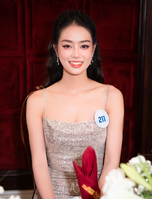 lo dien top 5 nguoi dep an tuong tai miss world vietnam 2023 hinh 2