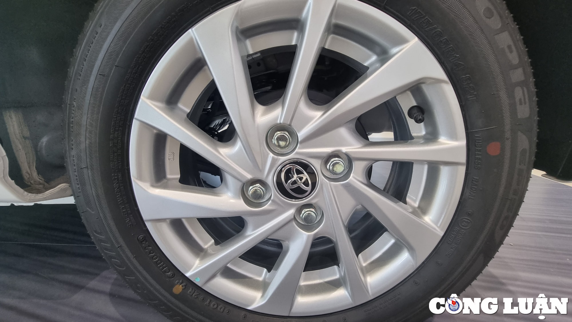 toyota wigo 2023 da co mat tai showroom toyota o viet nam hinh 4