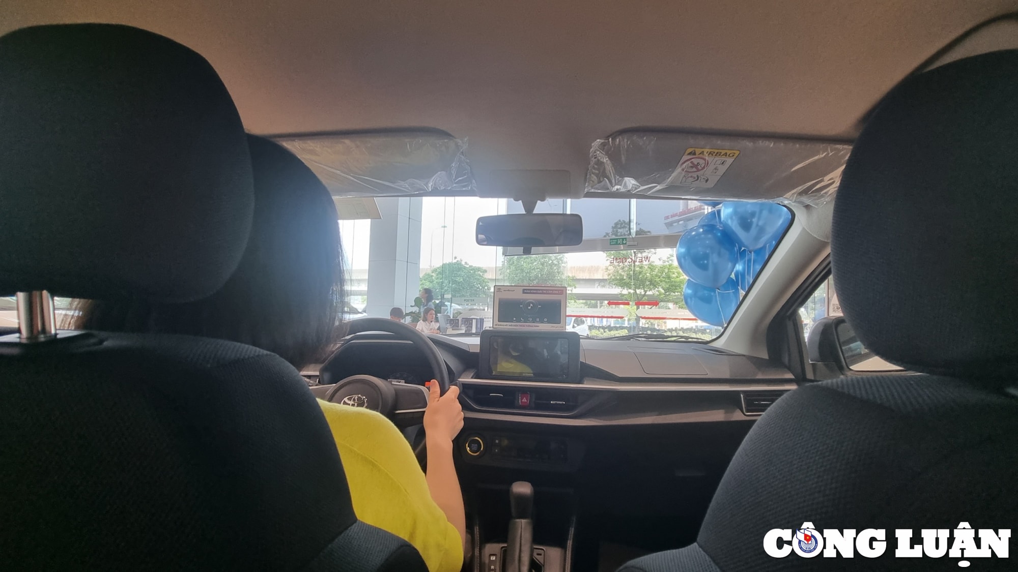 toyota wigo 2023 da co mat tai showroom toyota o viet nam hinh 9