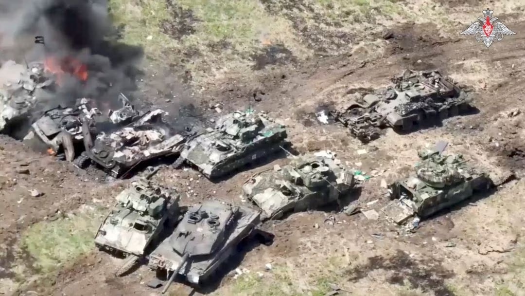 nga tuyen bo ban ha nhieu xe tang leopard ukraine noi chiem lai 3 ngoi lang hinh 1