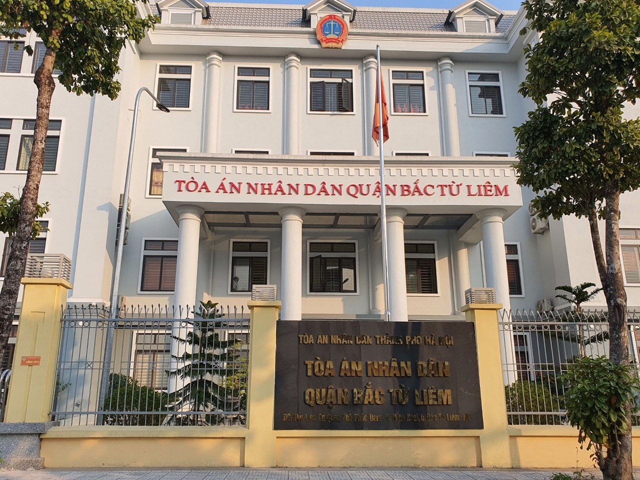 ha noi can xem xet lai ban an dan su so tham doi voi cong dan mot cach thau tinh dat ly hinh 3