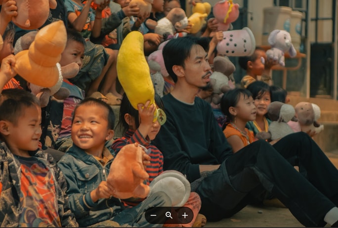 den vau quyen gop toan bo doanh thu tu mv nau an cho em cho tre em vung cao hinh 2