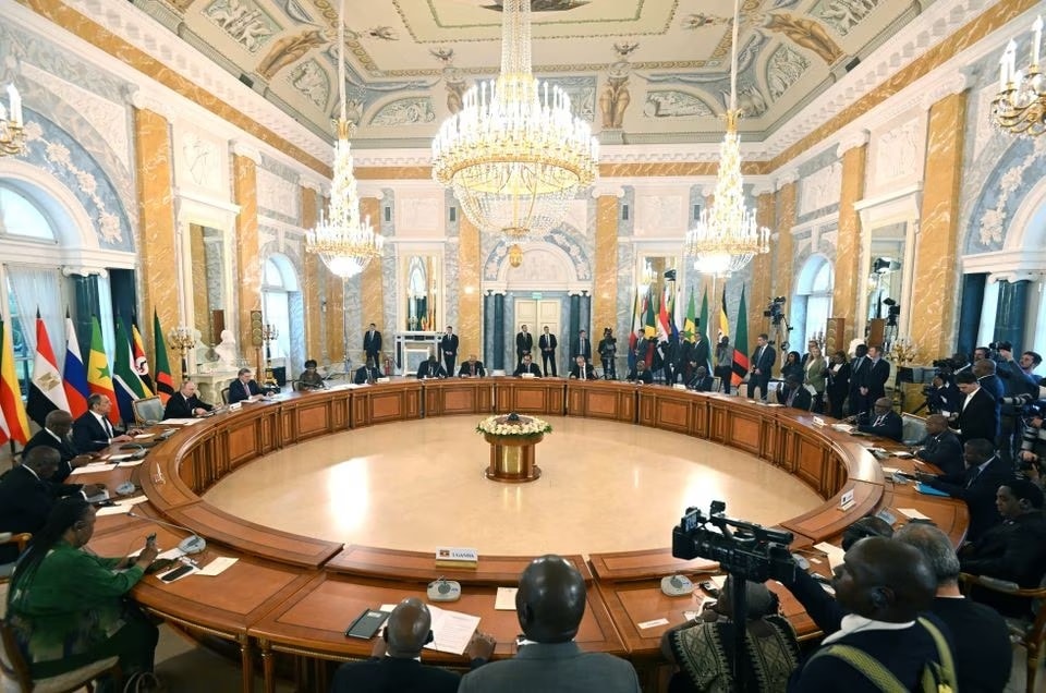 ong putin cong bo du thao hoa binh ban dau voi ukraine truoc phai doan chau phi hinh 1