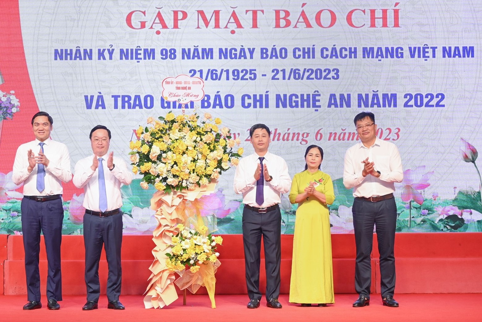 bao chi dong hanh voi nhung muc tieu phat trien cua tinh nghe an hinh 2