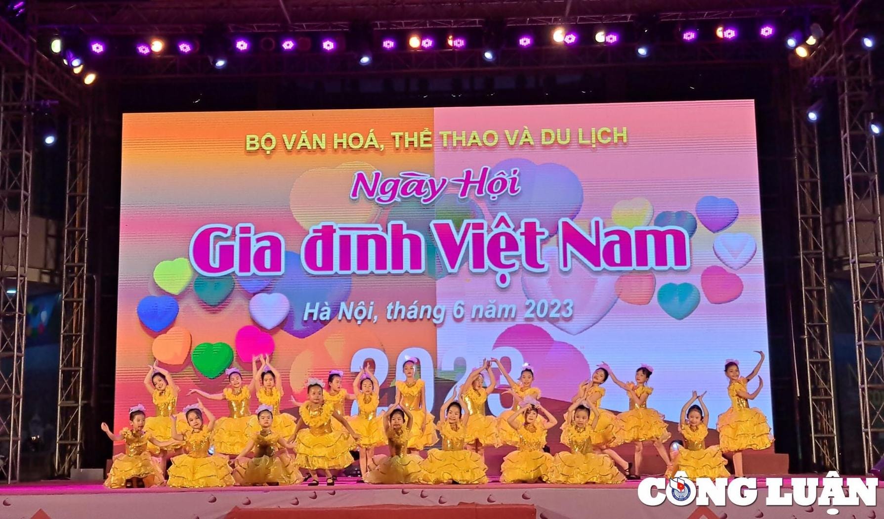 tung bung khai mac ngay hoi gia dinh viet nam nam 2023 hinh 4