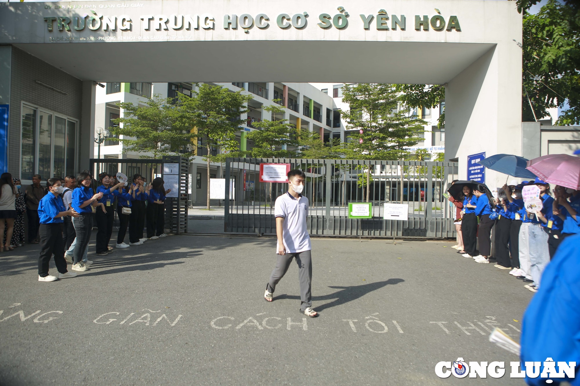 de thi mon toan ke tu cau 40 kha kho nhieu thi sinh phai khoanh bua hinh 4