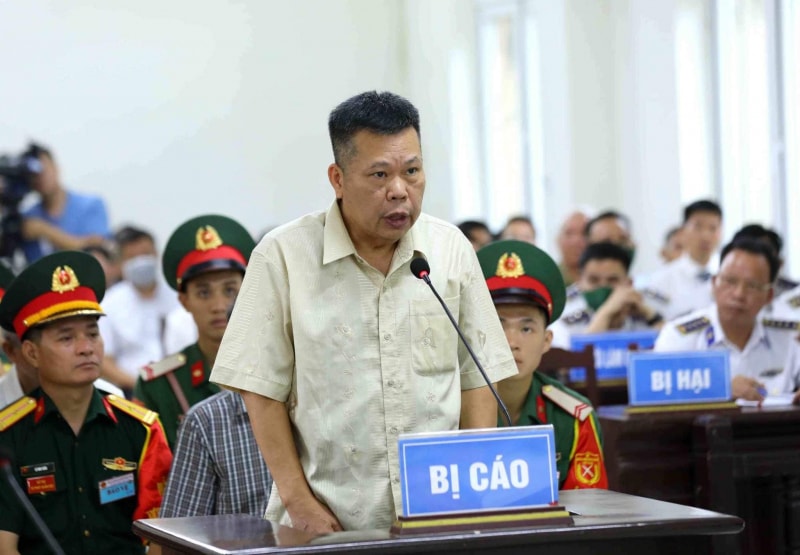 cuu tu lenh canh sat bien linh an 16 nam tu voi cao buoc chu muu tham o 50 ty dong hinh 4