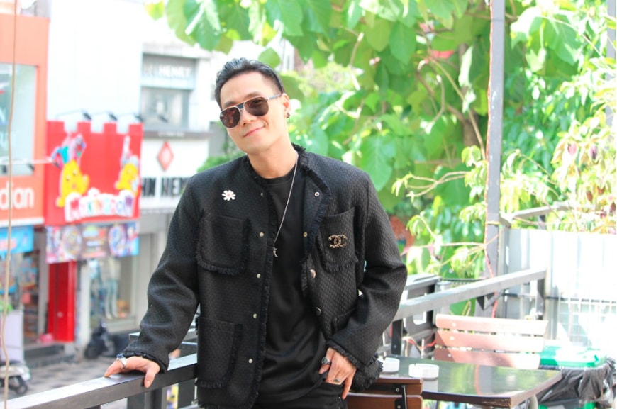ca si khanh phuong thua nhan sai sot sau khi bi phat vi mua ban chui co phieu hinh 1
