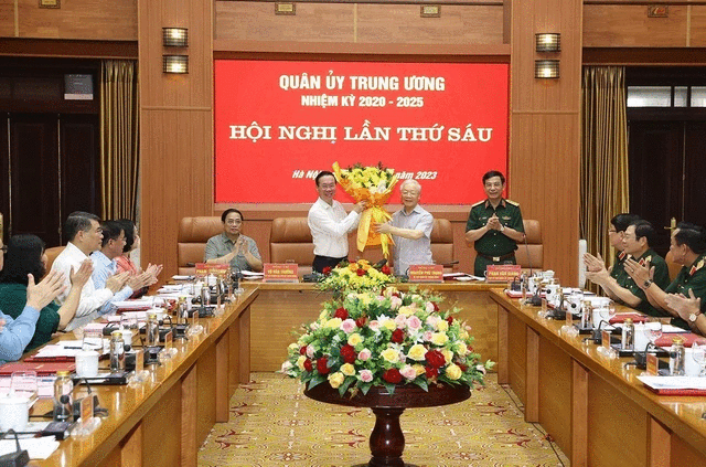 bo chinh tri chi dinh chu tich nuoc vo van thuong tham gia ban thuong vu quan uy trung uong hinh 1