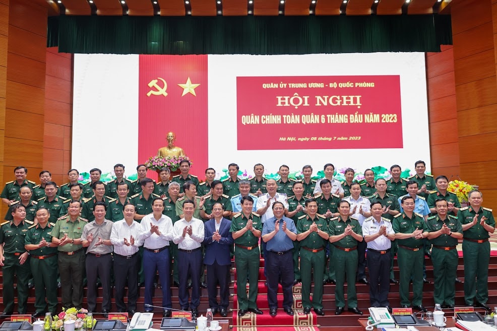 viet nam kien dinh thuc hien chinh sach quoc phong 4 khong hinh 4
