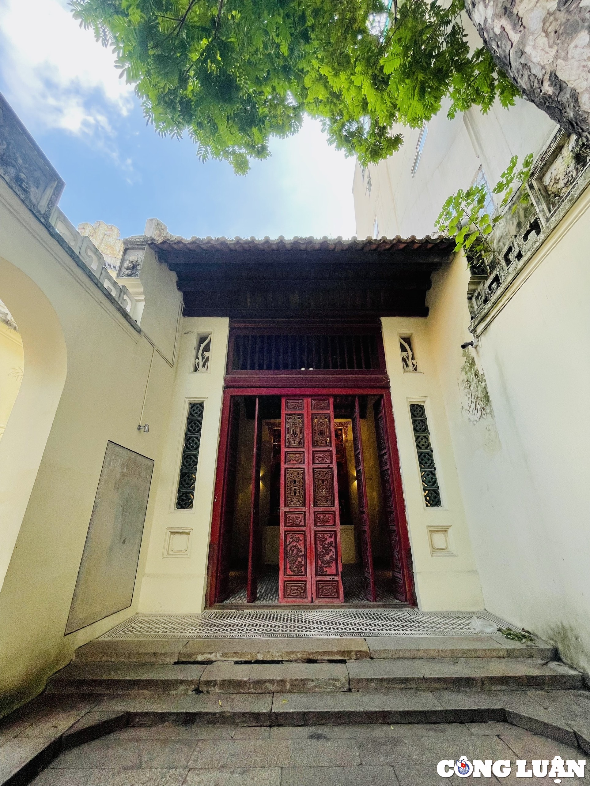 ghe tham hoi quan quang dong khong gian van hoa doc dao giua long ha noi hinh 5