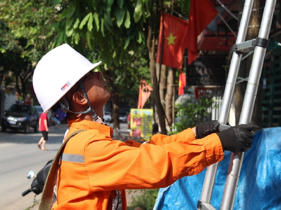 evnnpc tinh hinh hoat dong san xuat kinh doanh 6 thang dau nam 2023 nhiem vu cong tac 6 thang cuoi nam 2023 hinh 3