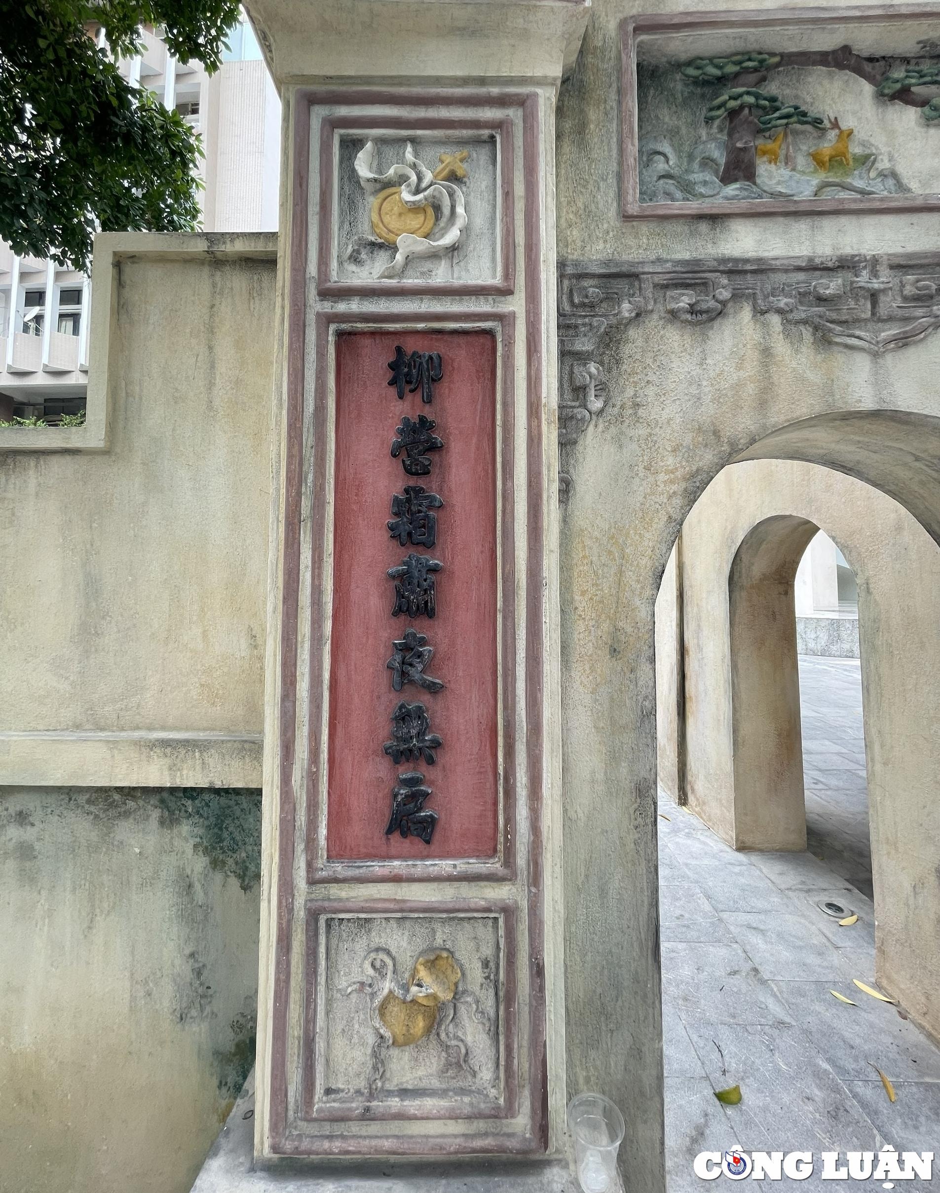 dieu it ai biet ve cong trai bao an binh doc nhat tren pho hang bai hinh 8