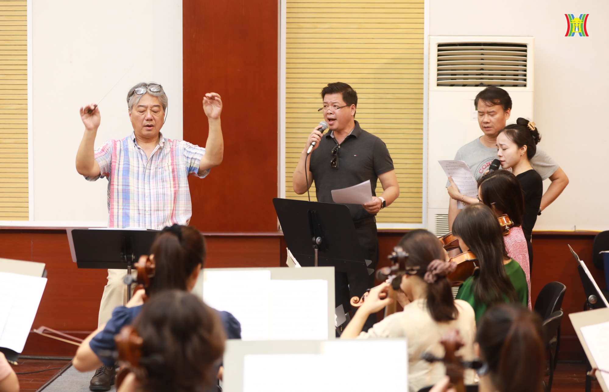 ha noi concert giai dieu nguoi linh hinh 2