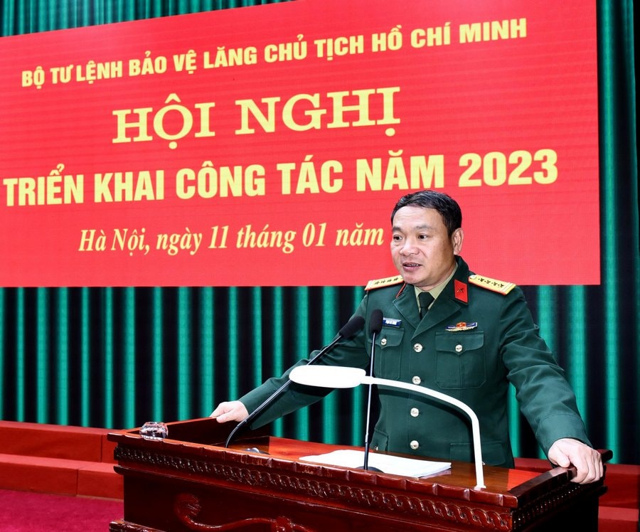 giao dai ta pham hai trung phu trach ban quan ly lang chu tich ho chi minh hinh 1