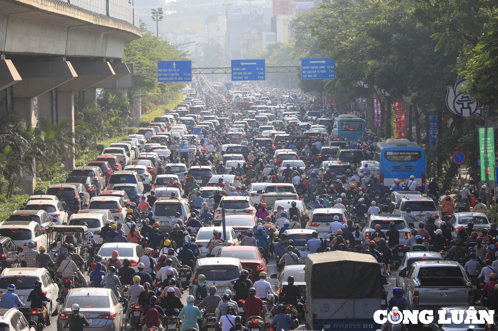 nguyen nhan nao khien un tac giao thong tai ha noi van dien bien phuc tap hinh 1