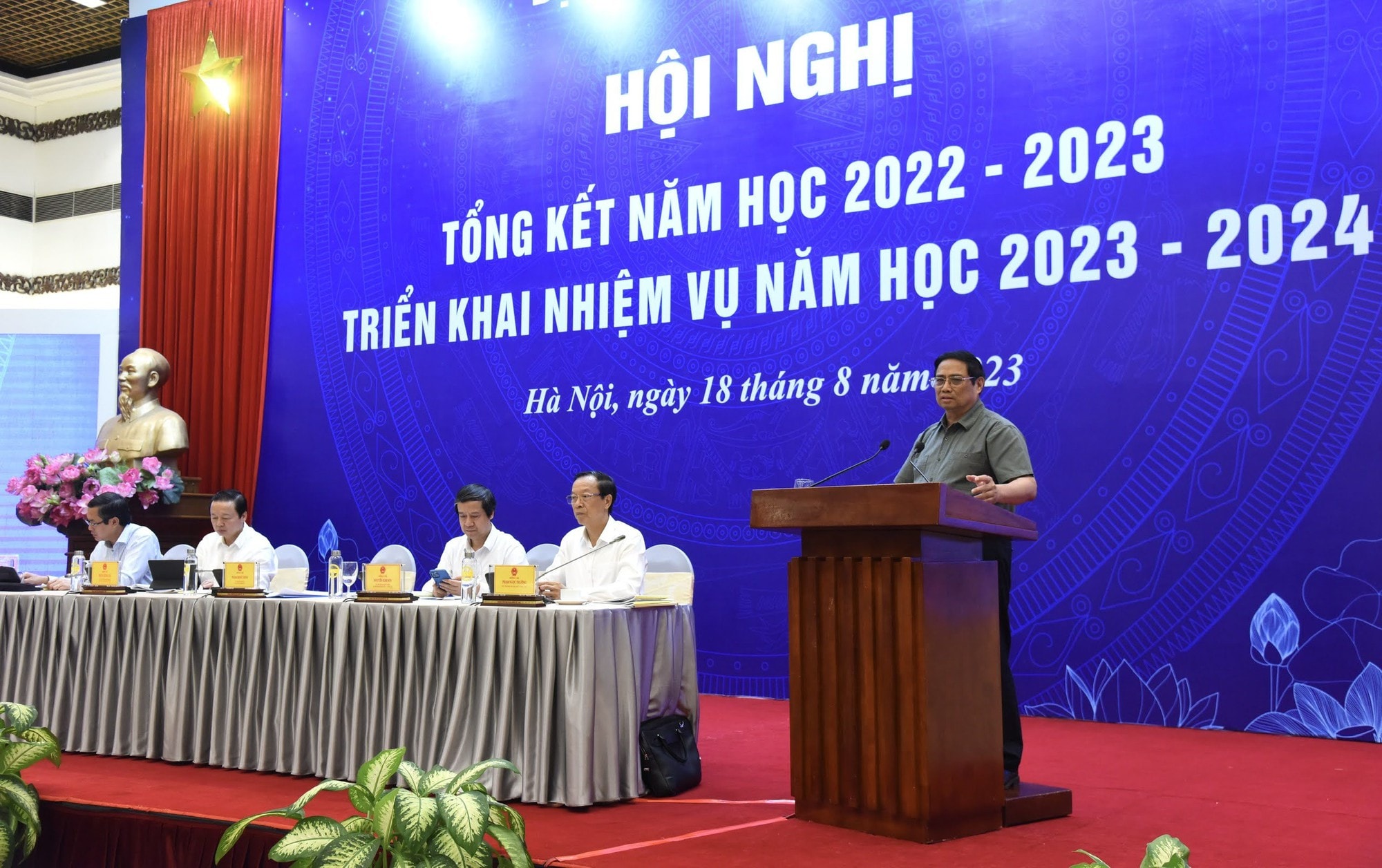 tap trung thao go giai quyet kip thoi hieu qua 6 van de noi len doi voi nganh giao duc hinh 2