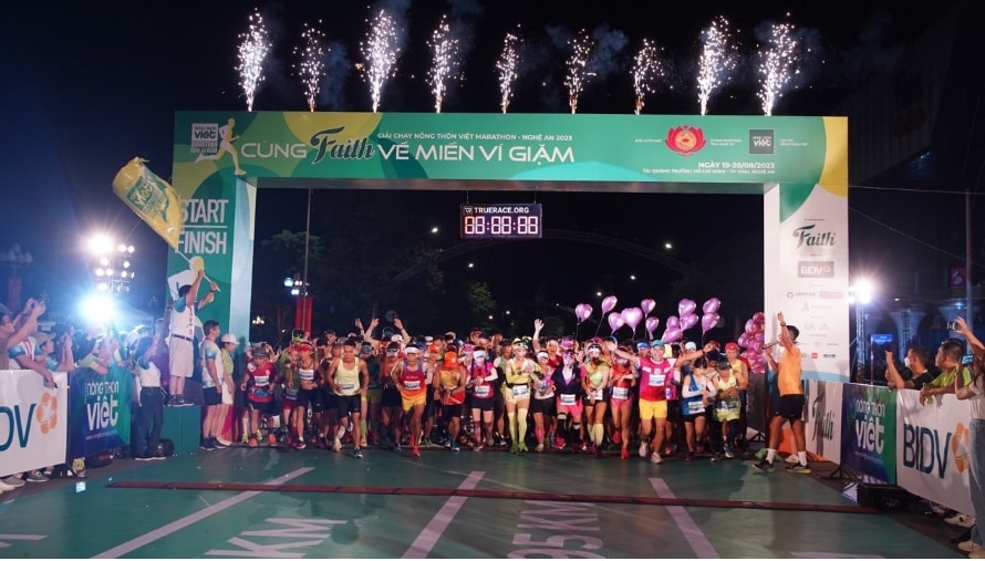 faith dong hanh cung giai chay marathon dau tien tai nghe an hinh 1