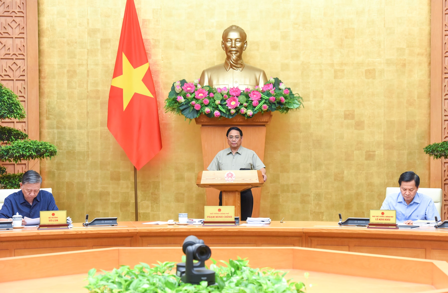 xay dung cac quy dinh phai thao go cac kho khan vuong mac de huy dong moi nguon luc cho phat trien hinh 1