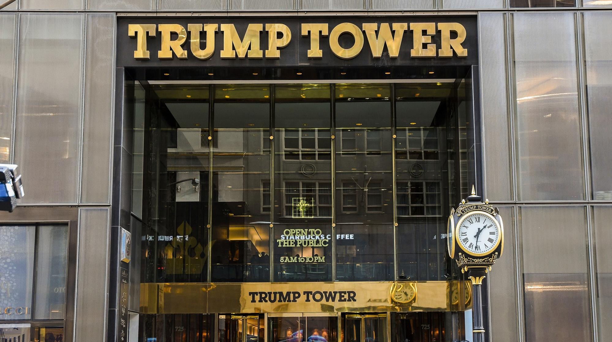 ong trump da thoi phong tai san len 22 ty usd trong vu an o new york hinh 1