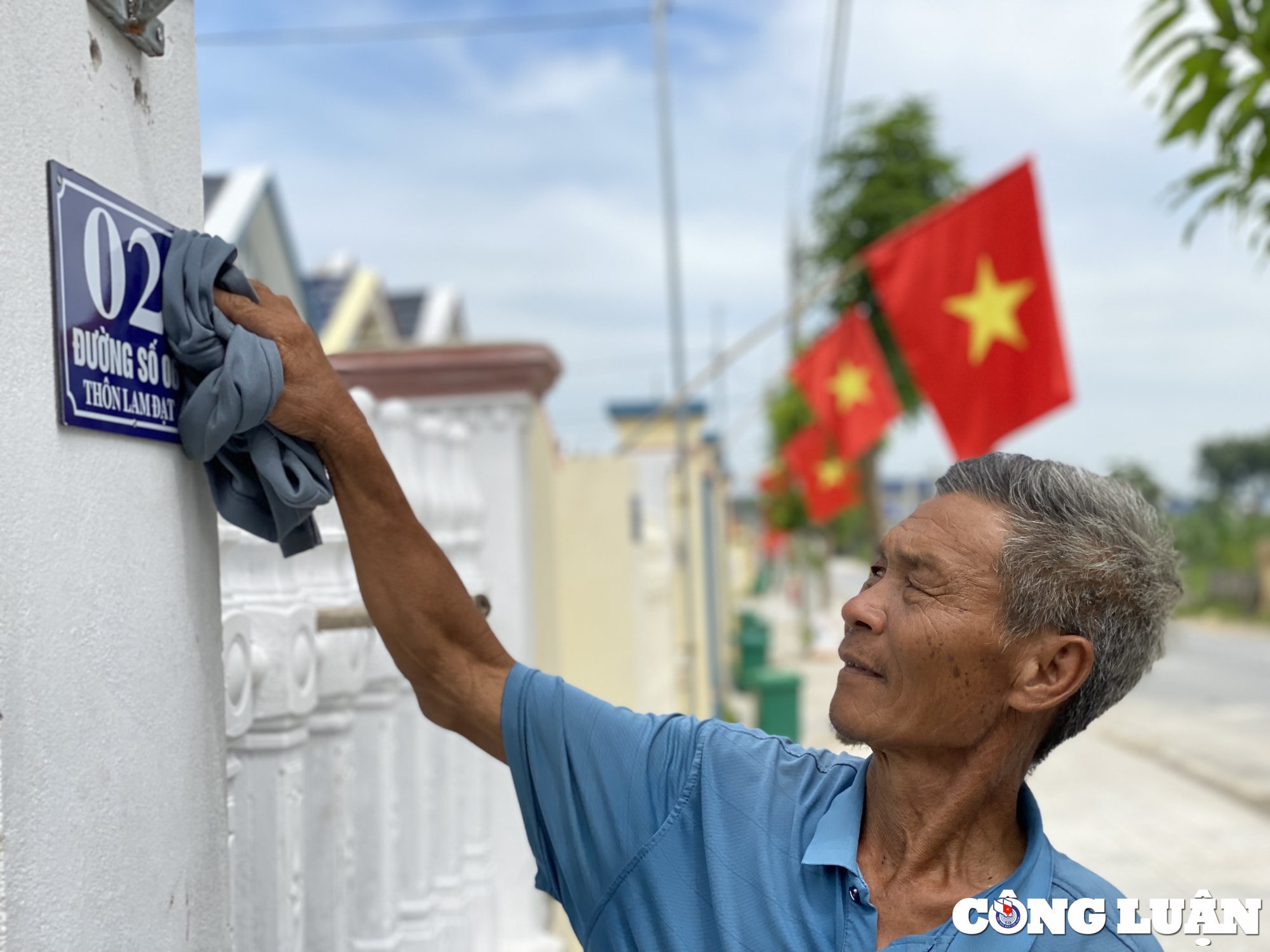 tet doc lap dau tien tren bo hinh 5