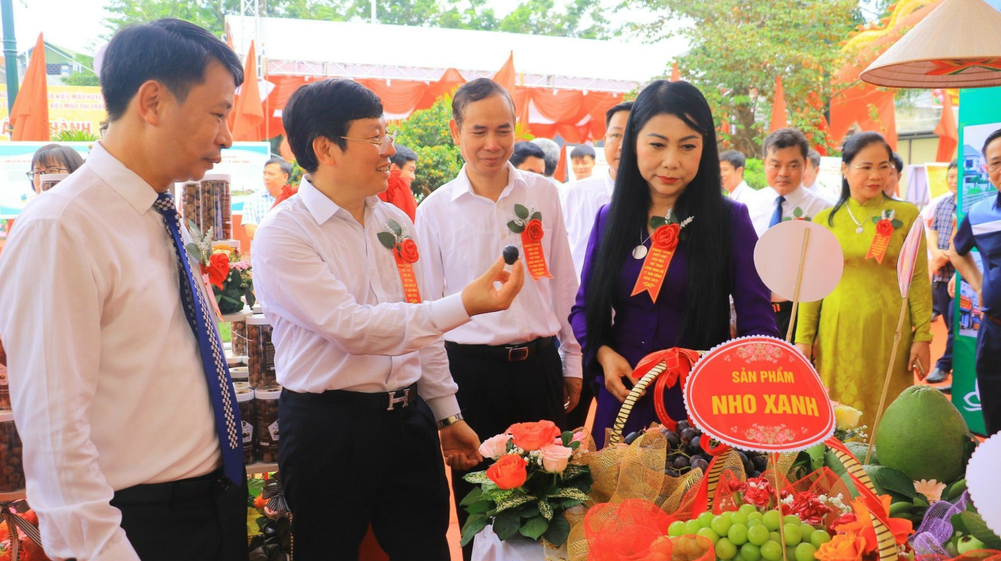 khanh thanh thiet che van hoa kieu mau man de o vinh phuc hinh 1