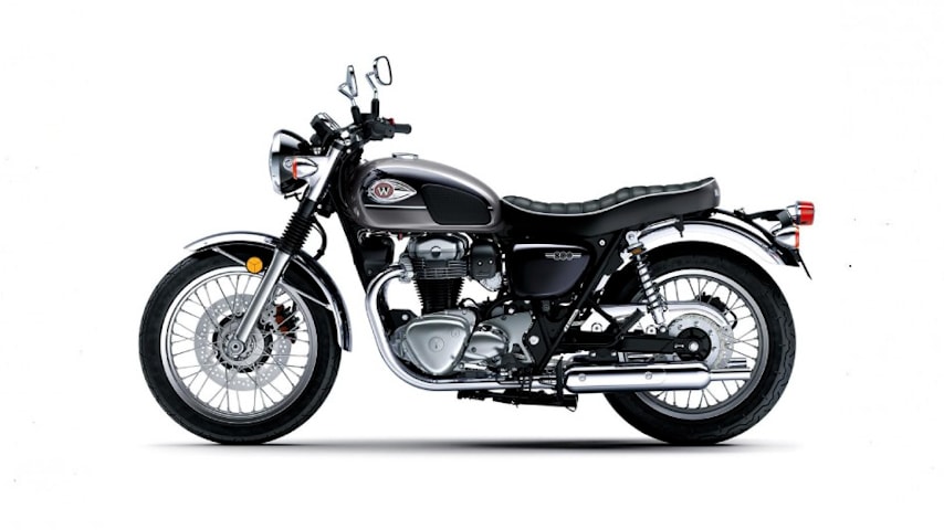gioi thieu 2024 kawasaki w800 tai nhat ban hinh 1