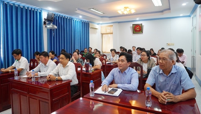 nang cao nghiep vu bao chi sang tao tac pham ve xay dung dang hinh 1