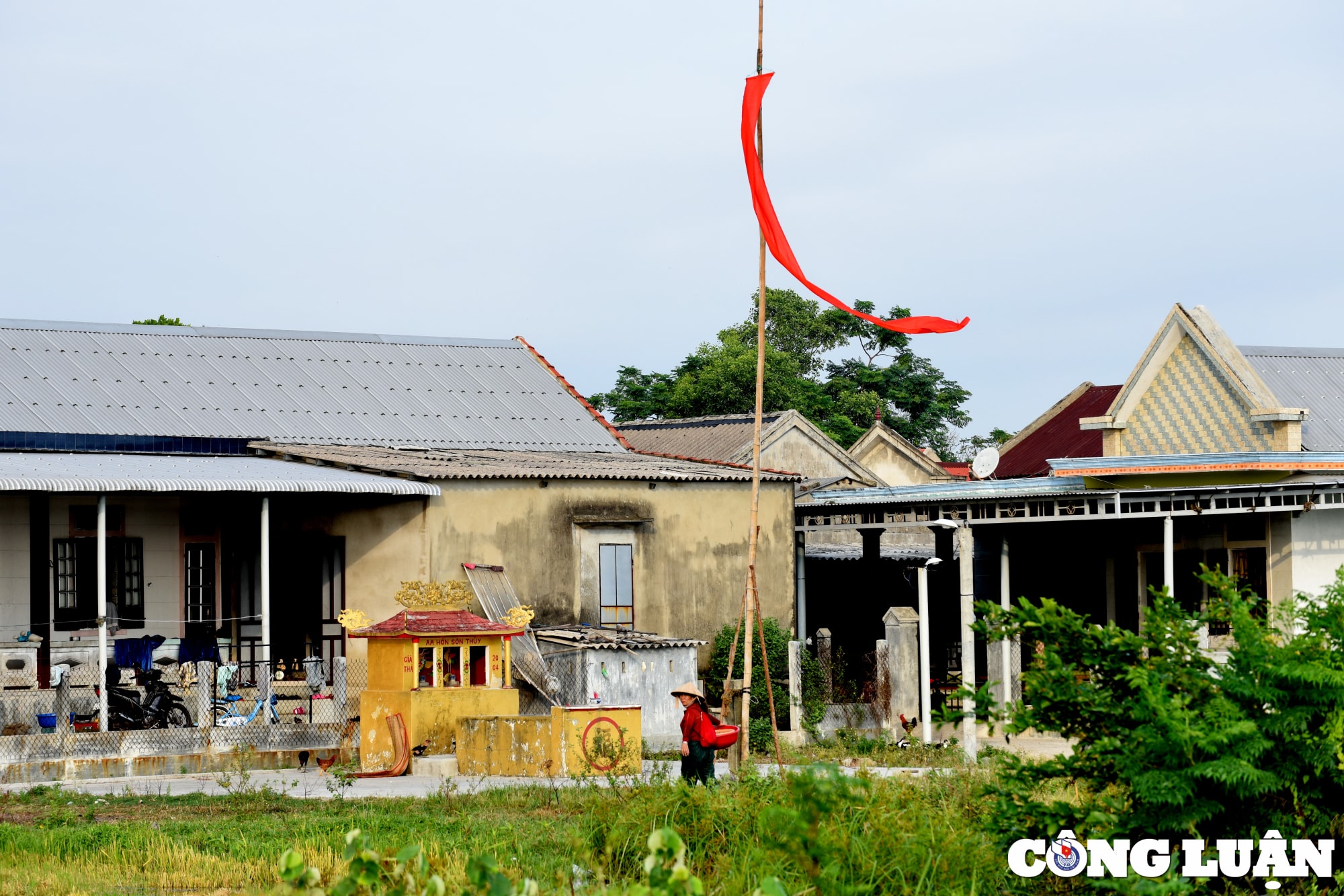 kham pha lang chai ngu my thanh tren pha tam giang hinh 16