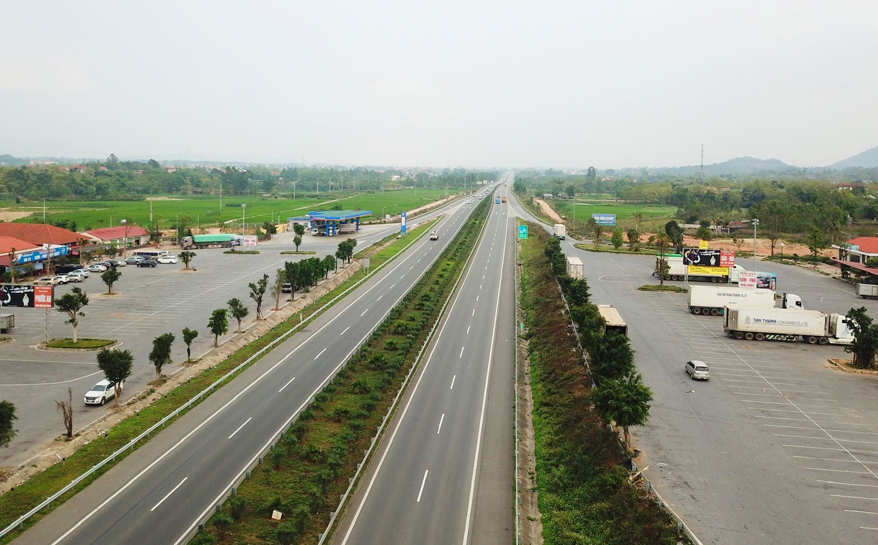som hoan thien he thong tram dung nghi tren tuyen cao toc bac nam hinh 2