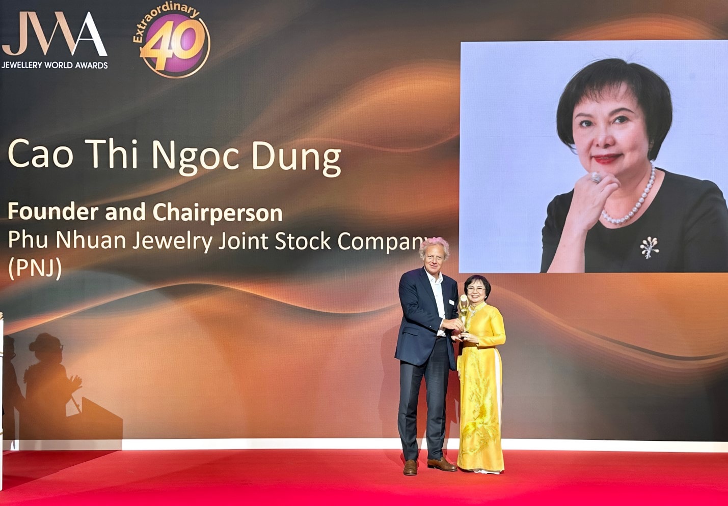 nu tuong nganh kim hoan viet nam duoc vinh danh extraordiany 40 tai jwa 2023 hinh 1