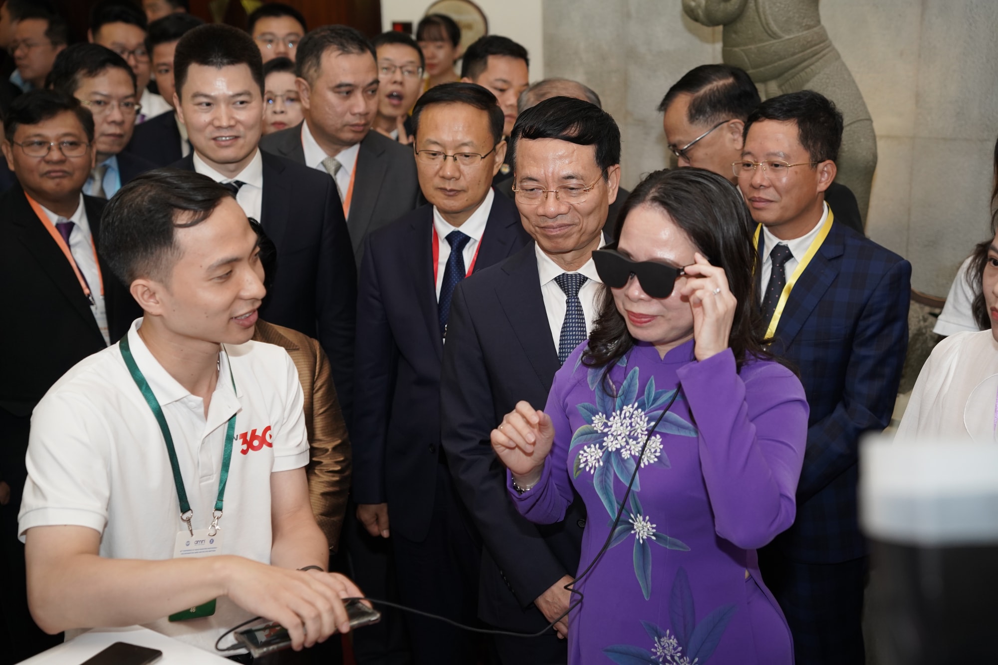 viettel dem gi toi hoi nghi bo truong thong tin asean amri 16 hinh 2