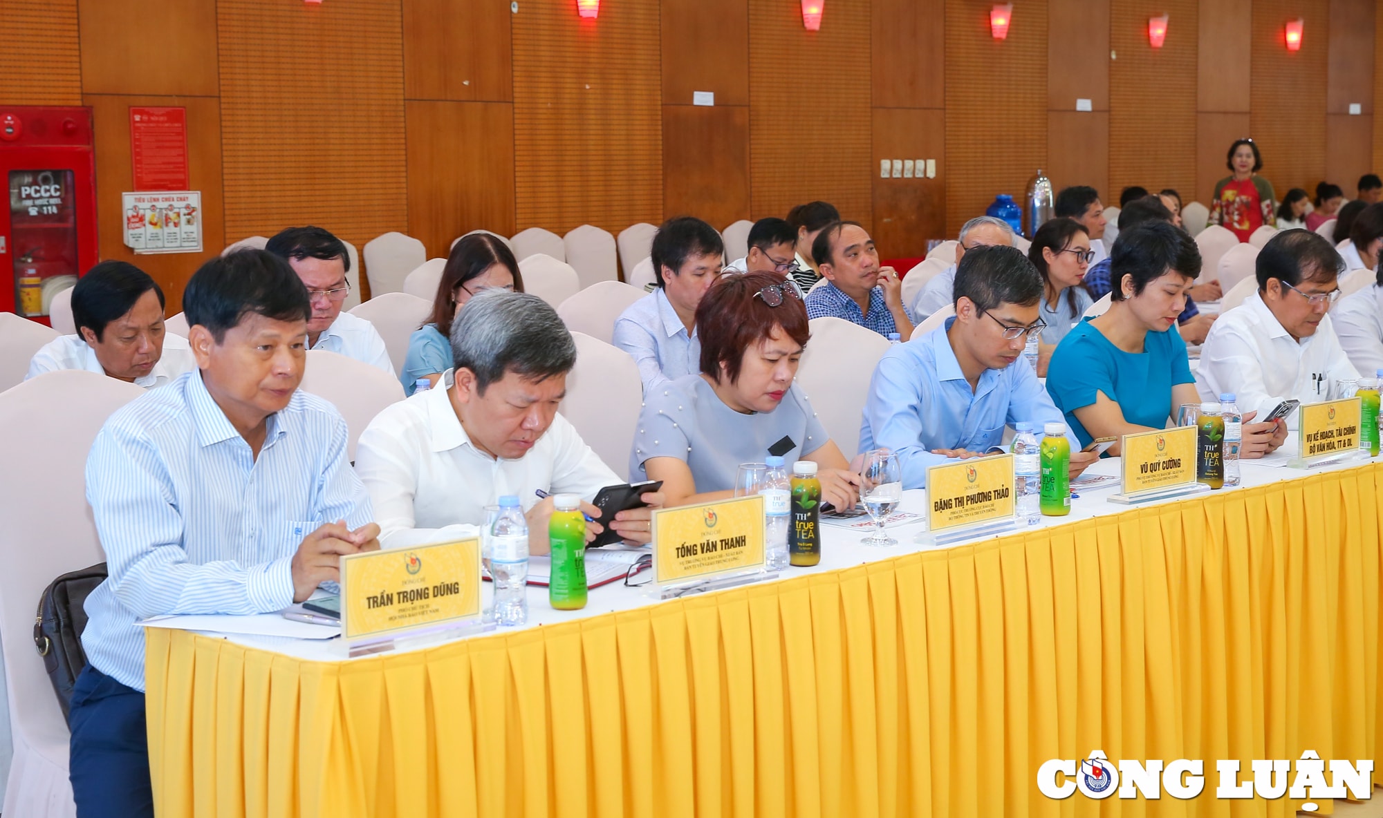 doi moi hoat dong giai bao chi quoc gia nang cao chuong trinh ho tro bao chi chat luong cao hinh 8