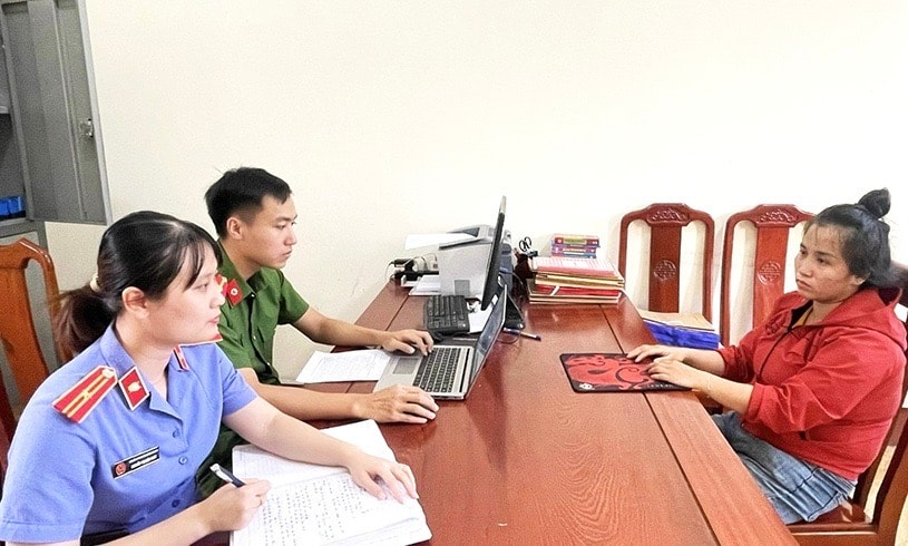 bat nu 9x lua dao chiem doat tai san bang chieu mua dat ban re hinh 1