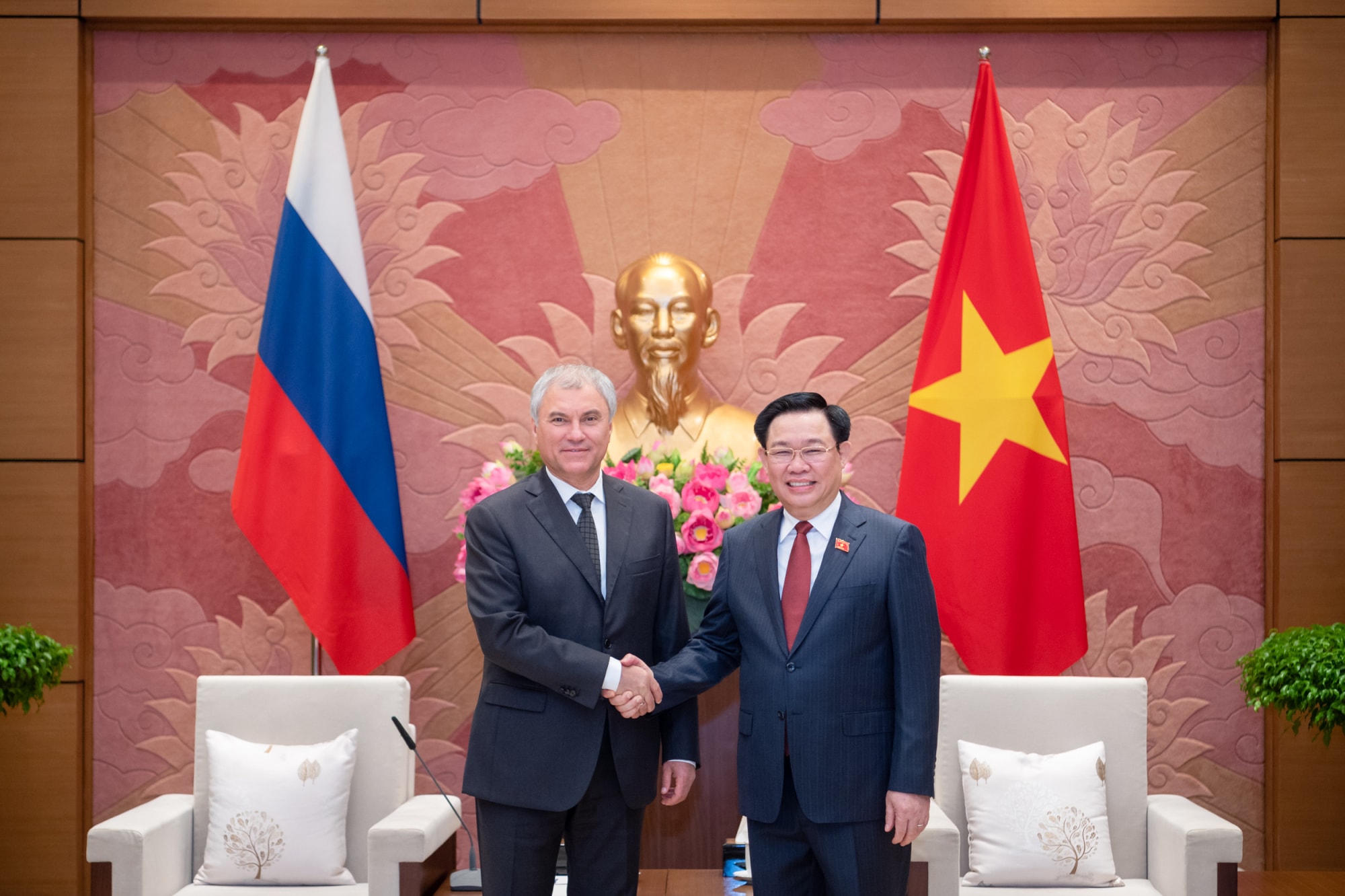 cung co tang cuong quan he huu nghi hop tac giua viet nam lien bang nga hinh 2