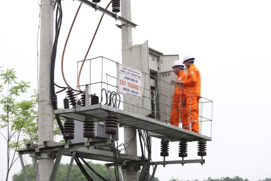 evnnpc thuc hien thay doi lich ghi chi so cong to tai cac don vi thuoc dia ban 27 tinh mien bac hinh 2