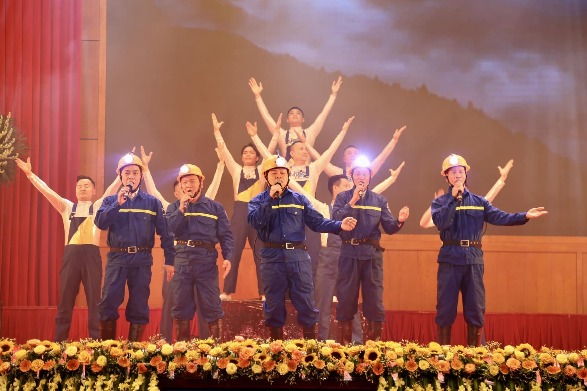 bai 3 quang ninh huong den chuan muc cua xa hoi van minh hinh 6