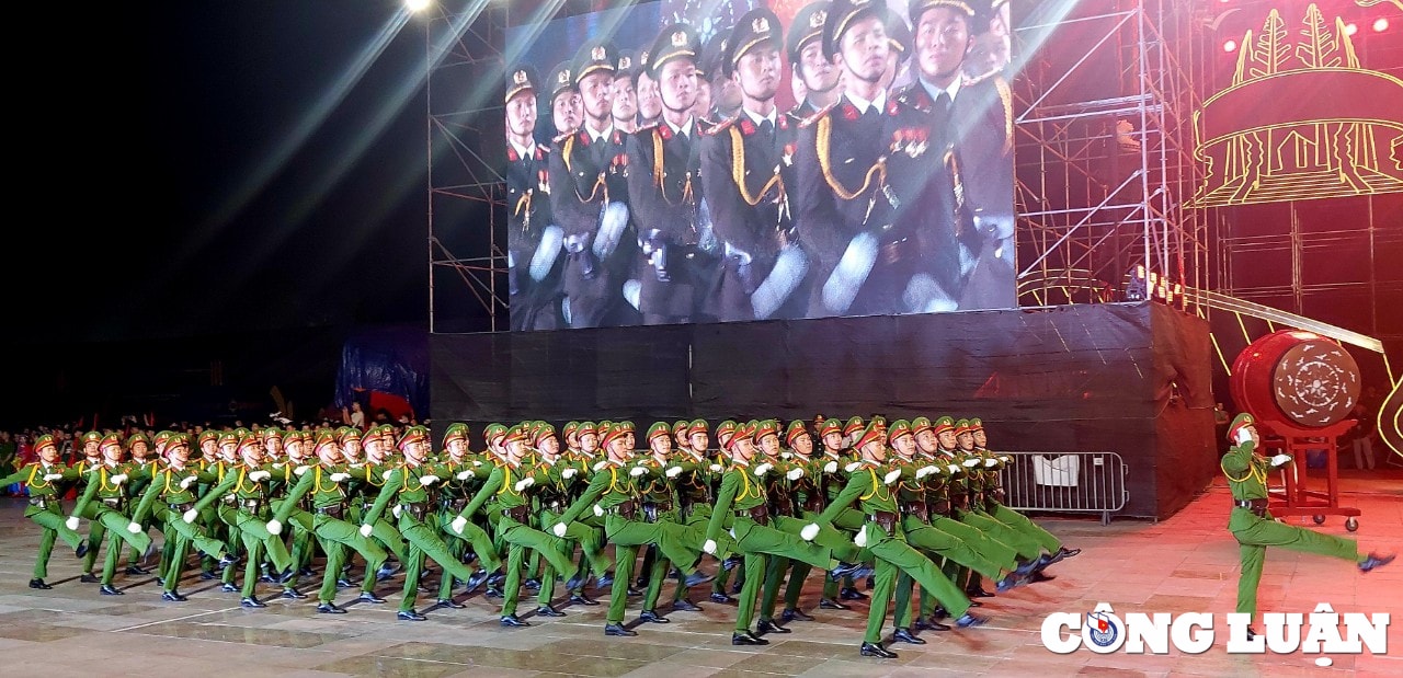 quang ninh long trong to chuc le ky niem 60 nam ngay thanh lap tinh hinh 7
