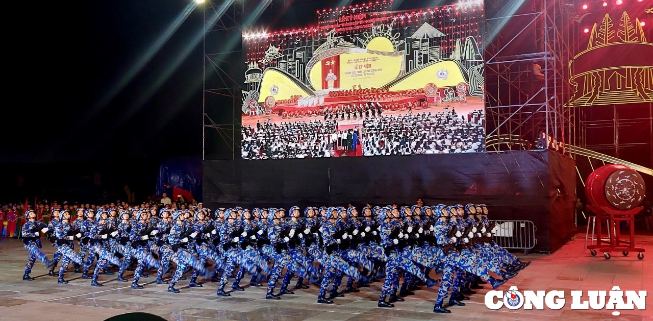 quang ninh long trong to chuc le ky niem 60 nam ngay thanh lap tinh hinh 8