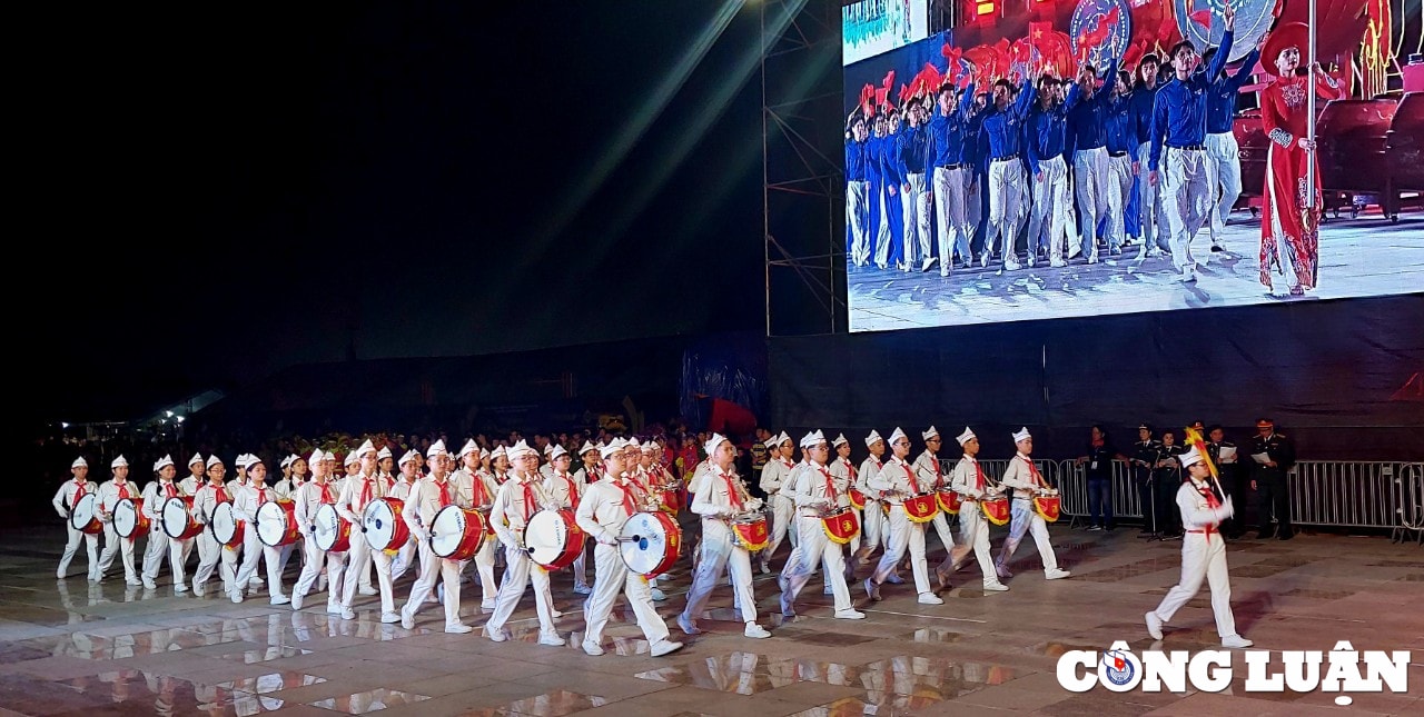 quang ninh long trong to chuc le ky niem 60 nam ngay thanh lap tinh hinh 10