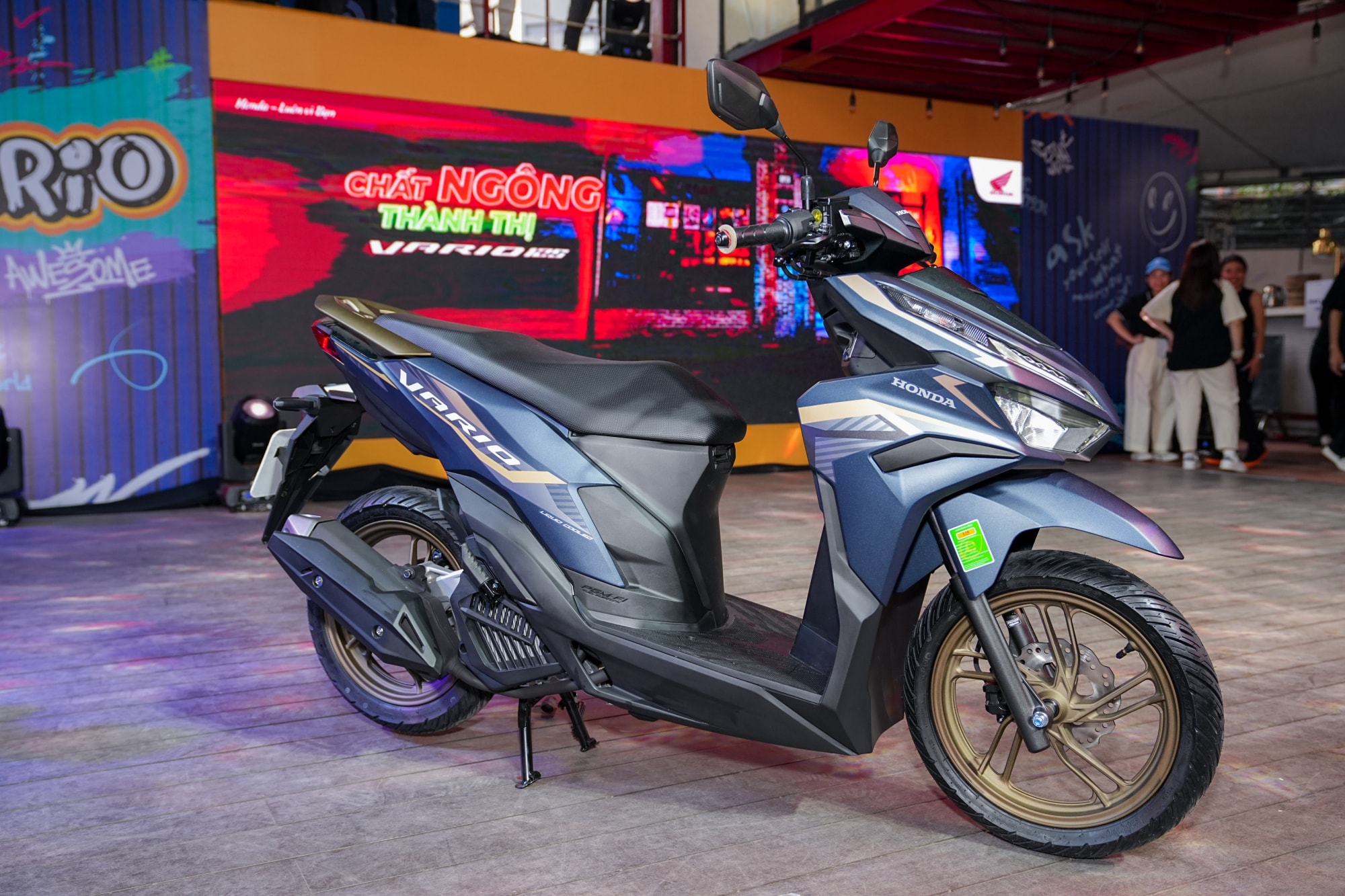 honda vario doi 2024 ra mat gia 42 trieu dong hinh 1