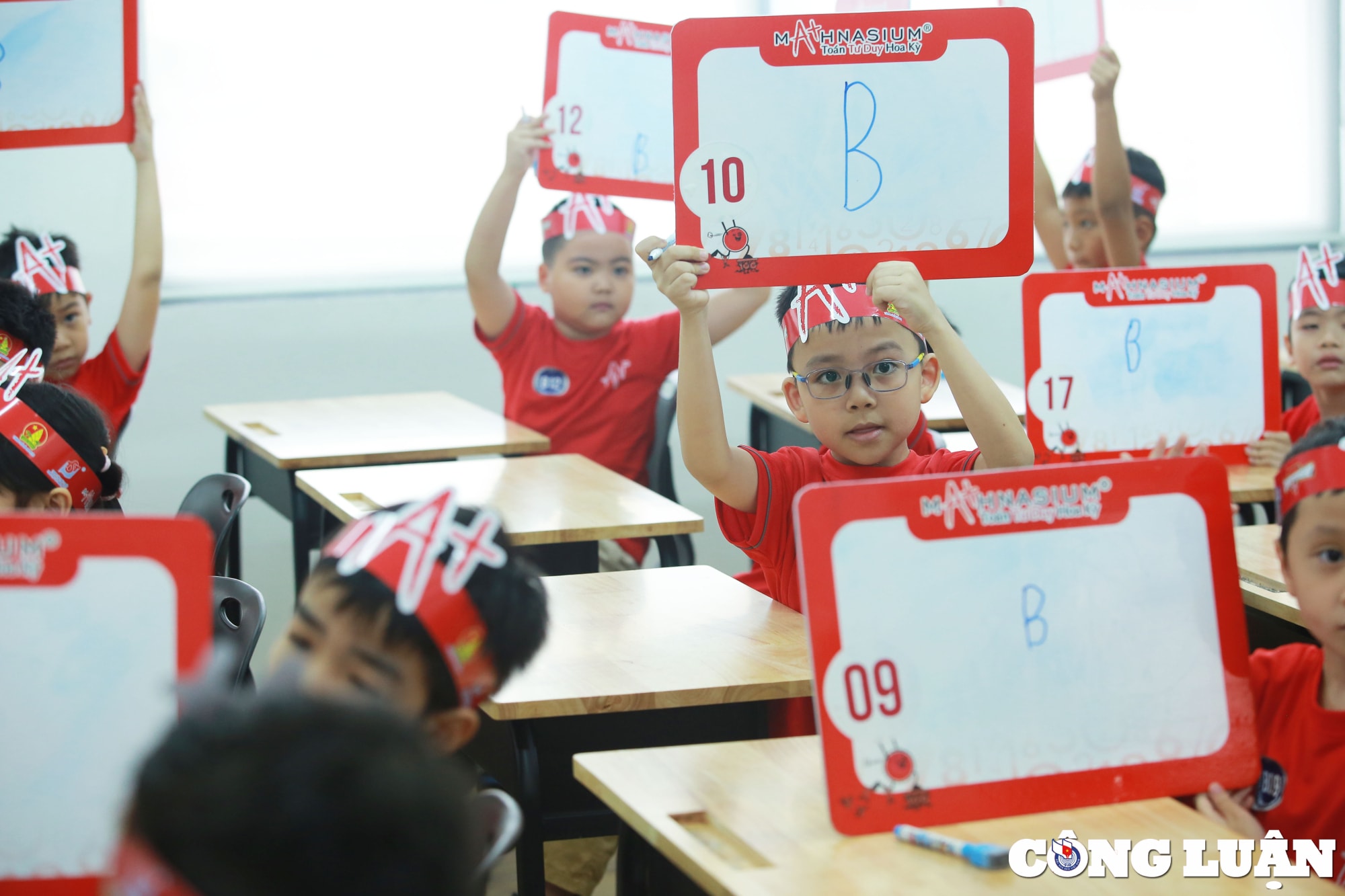 174 thi sinh tham du chung ket phia bac cuoc thi tai nang toan tu duy math championship 2023 mua thu 8 hinh 10