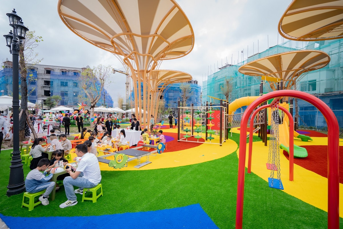 muc so thi cong vien dang cap va nha mau sang xin tai vinhomes golden avenue mong cai hinh 3