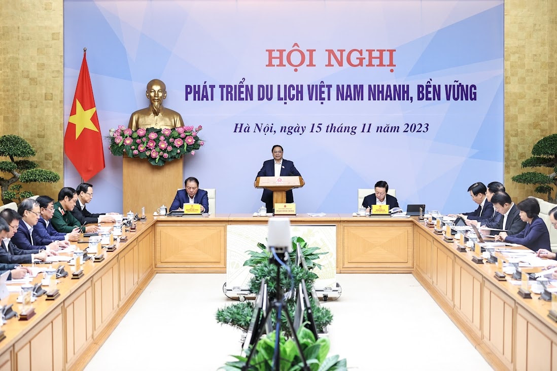 thu tuong pham minh chinh can nhan dien thoi co va thach thuc cua du lich viet nam hinh 1
