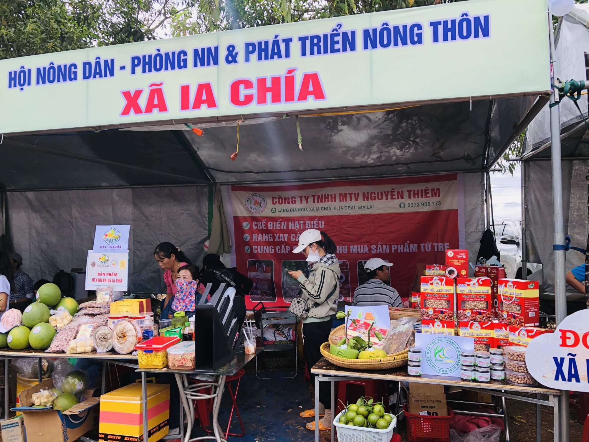 gia lai soi noi hoi dua thuyen doc moc tren dong po co huyen thoai hinh 9